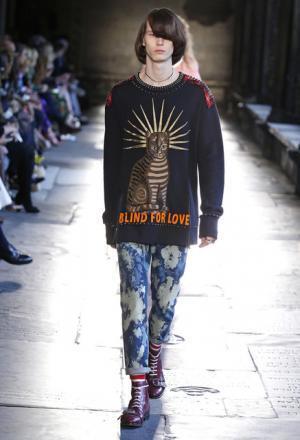 グッチ、史上初ロンドンの世界遺産ウェストミンスター寺院を舞台にショー【17年クルーズ】