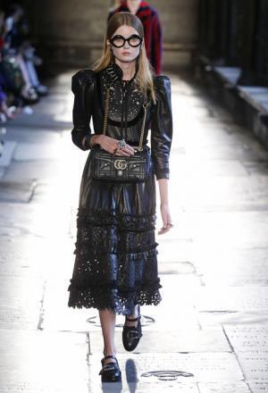 グッチ、史上初ロンドンの世界遺産ウェストミンスター寺院を舞台にショー【17年クルーズ】