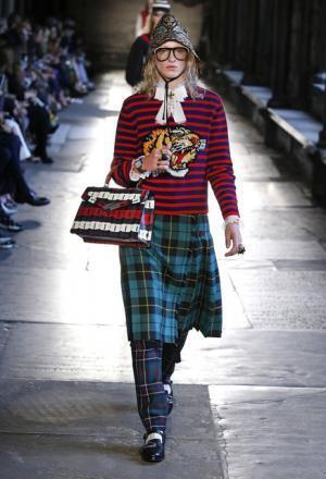 グッチ、史上初ロンドンの世界遺産ウェストミンスター寺院を舞台にショー【17年クルーズ】