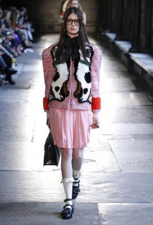 グッチ、史上初ロンドンの世界遺産ウェストミンスター寺院を舞台にショー【17年クルーズ】