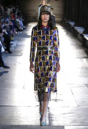 グッチ、史上初ロンドンの世界遺産ウェストミンスター寺院を舞台にショー【17年クルーズ】