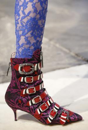 グッチ、史上初ロンドンの世界遺産ウェストミンスター寺院を舞台にショー【17年クルーズ】