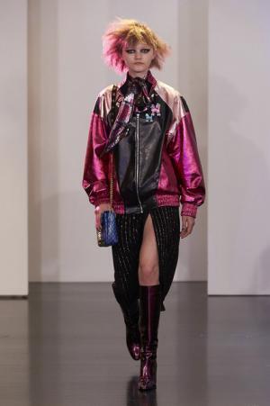 ウェルカム・トゥ・マーク ジェイコブス・パラダイス！【17年リゾート】