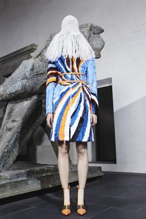 エミリオ・プッチ的アスレジャースタイル。都会的スピード感と至極のリゾートムードを纏う【17年リゾート】