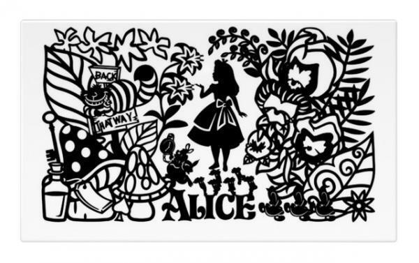 RMK×『不思議の国のアリス』のフェイス&amp;ネイルカラーが数量限定発売！