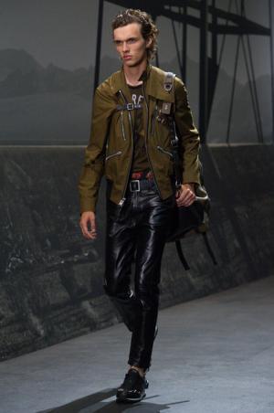 ギャングやSF、B級映画をソースに提案するコーチ 1941の“典型的アメリカ男子スタイル”【17年メンズスプリング】