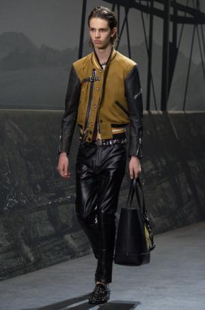 ギャングやSF、B級映画をソースに提案するコーチ 1941の“典型的アメリカ男子スタイル”【17年メンズスプリング】