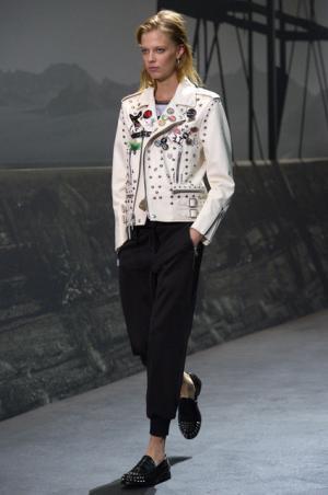 ギャングやSF、B級映画をソースに提案するコーチ 1941の“典型的アメリカ男子スタイル”【17年メンズスプリング】