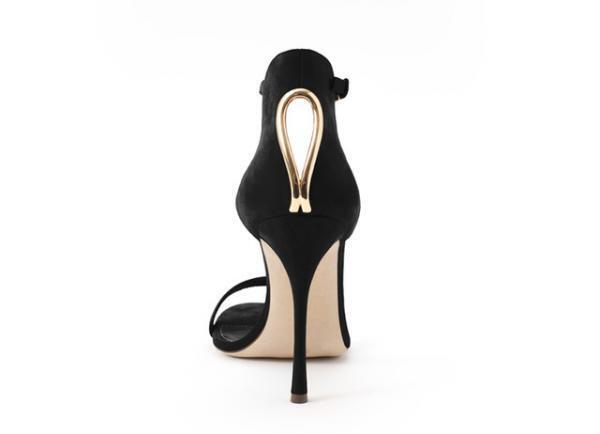 セルジオ ロッシ、最もアイコニックなシューズが夏色に染まる【17年リゾート】