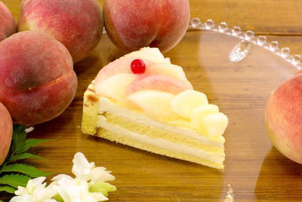キル フェ ボンが桃づくしの“ピーチ Week”開催！夏しか味わえない桃が南国フルーツやチーズと出会う