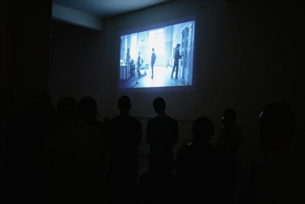 ピッティウオモ×ゴーシャ・ラブチンスキー＝伊スポーツブランドロゴ【17SSメンズ】