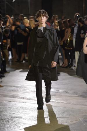 メイプルソープと共にピッティに戻ってきたラフ・シモンズ【17SSメンズ】