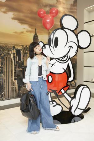 ディズニー × コーチのカプセルコレクションが登場！コーチ表参道も期間限定でミッキー仕様に