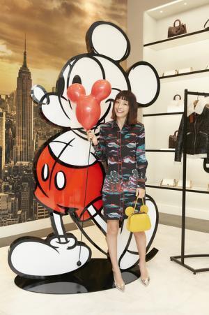 ディズニー × コーチのカプセルコレクションが登場！コーチ表参道も期間限定でミッキー仕様に