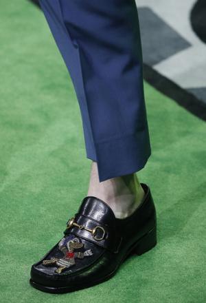 “旅”を通じ進化するグッチ、舵をとるのはドナルドダック!?【17SSメンズ】