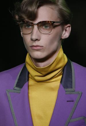 “旅”を通じ進化するグッチ、舵をとるのはドナルドダック!?【17SSメンズ】