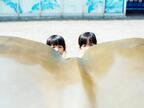 “ふたご”の関係性にフォーカスした鈴木むらさきの写真展「ふ」が、表参道ロケットで開催