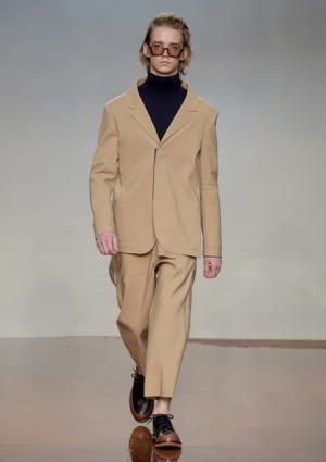 マルニ、型破りなディテールから新たに生み出す機能性と万能性【17SSメンズ】