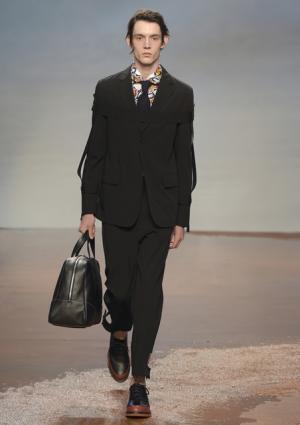 マルニ、型破りなディテールから新たに生み出す機能性と万能性【17SSメンズ】