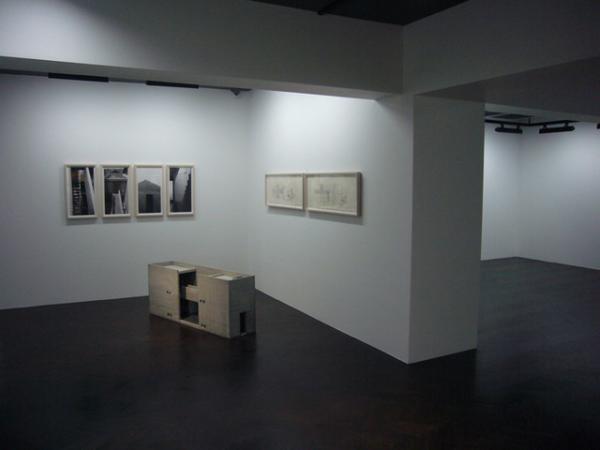 安藤忠雄の思考を辿る展覧会、「光の教会」など代表的な7つの建築模型やドローイングを展示