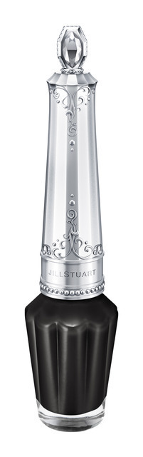 ジルスチュアートからパーツの美にこだわったメイクアイテムが新登場。ネイルやリップの限定色も