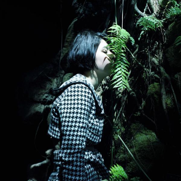 【ファッションの“未来”たちに聞く】セントマーチンズで学んだゴミがawesomeに変わる瞬間--青木明子--2/2