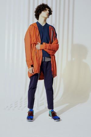 軽やかで伸びやか、空を舞うような自由な意志を持つカルヴェン【17SSメンズ】