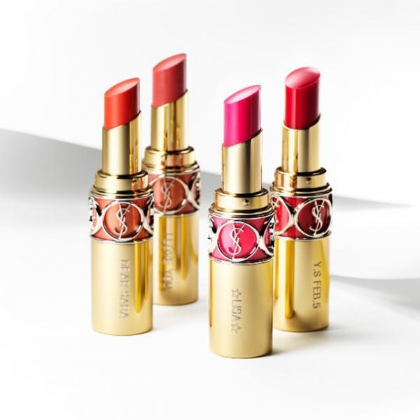 イヴ・サンローラン・ボーテ、KIOSKスタイルのリップ専用ポップアップ。噂の“婚活リップ”と全国10ヶ所を巡回