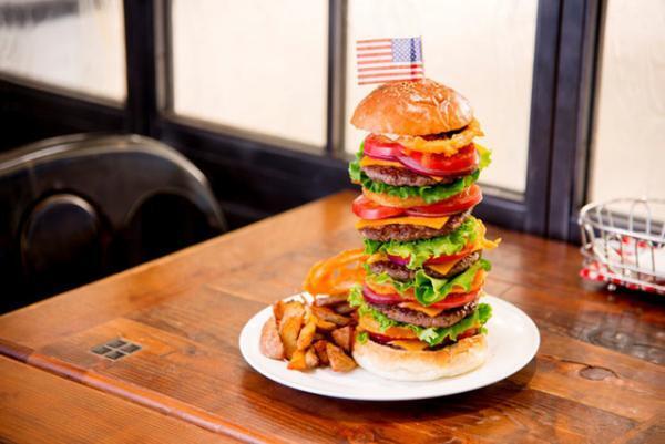 六本木No.1のハンバーガーはどれだ!?27店舗のハンバーガーが競う祭典「グルメバーガーグランプリ2016」開催