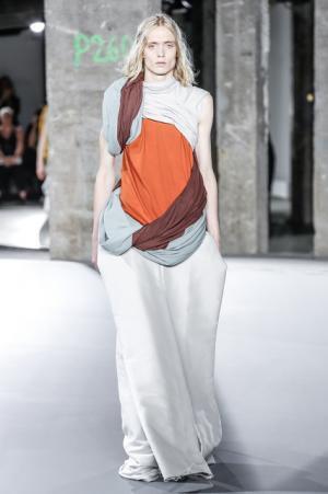 色×形×素材の冒険。リック・オウエンスのフリースタイル【17SSメンズ】