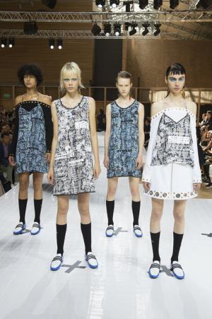 ケンゾー、90年代クラブシーンに思いを馳せて【17SSメンズ】