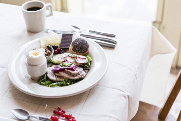 世界の朝食レストラン、7・8月は“デンマークの朝ごはん”