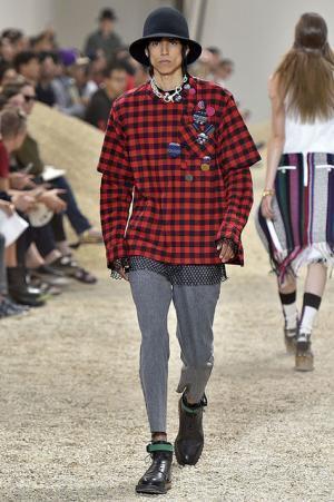 “love”と“joy”を身につけて。sacaiが繰り広げる砂漠の冒険【17SSメンズ】