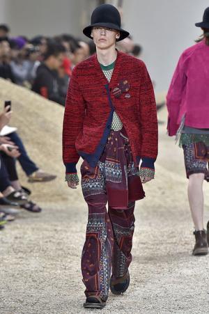 “love”と“joy”を身につけて。sacaiが繰り広げる砂漠の冒険【17SSメンズ】