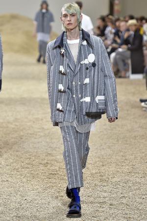 “love”と“joy”を身につけて。sacaiが繰り広げる砂漠の冒険【17SSメンズ】