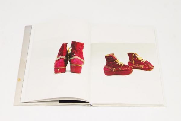 石内都がファインダー越しに見た、フリーダ・カーロの遺品に宿る“愛と痛み”【NADiffオススメBOOK】