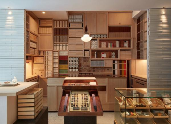 HIGASHIYAから夏限定の「生姜羊羹」が登場。蜜漬けした生姜と白餡のさわやかな風味