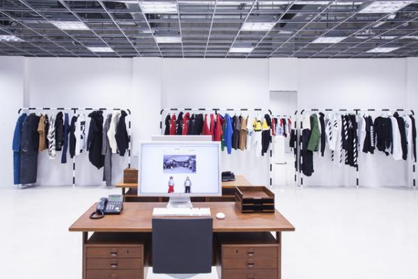 オフ-ホワイト c/o ヴァージル アブローが南青山に旗艦店をオープン、2016秋冬コレクションも