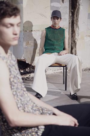 夏の雨の日を快適に。テント=ウォータープルーフに着目したアクネ ストゥディオズ【17SSメンズ】