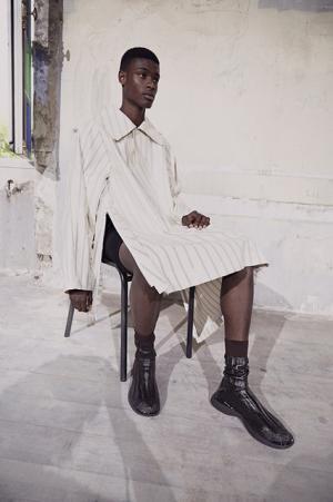 夏の雨の日を快適に。テント=ウォータープルーフに着目したアクネ ストゥディオズ【17SSメンズ】