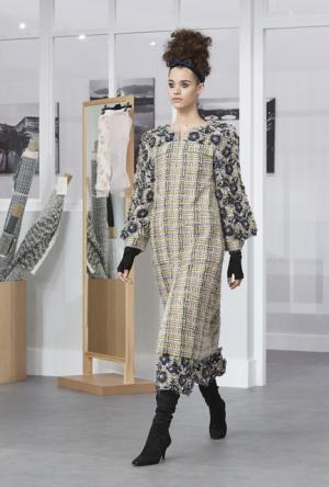 シャネル、78人の“プティ マン”にスポットライトを当てる【16-17AWクチュール】