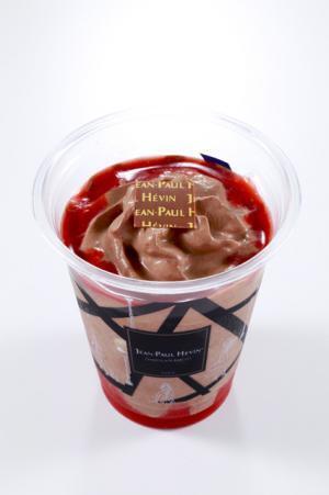 ジャン＝ポール・エヴァン、ショコラ風味の氷をシャリシャリに砕いた“ショコラティエのかき氷”を期間限定で発売