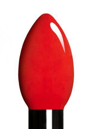 クリスチャン ルブタンの新作ルージュは、たったひと塗りでパテントレザーのような輝きを放つ“唇のマニキュア”