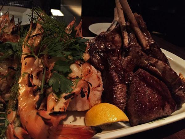 グランド ハイアット 東京、廻るお寿司や“ガーデン”がテーマのコース料理をテラスで堪能