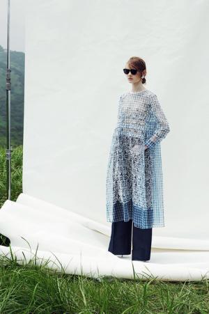 タロウホリウチ、ピカソの壺へオマージュを込めて【17年プレスプリングサマー】