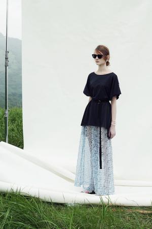 タロウホリウチ、ピカソの壺へオマージュを込めて【17年プレスプリングサマー】