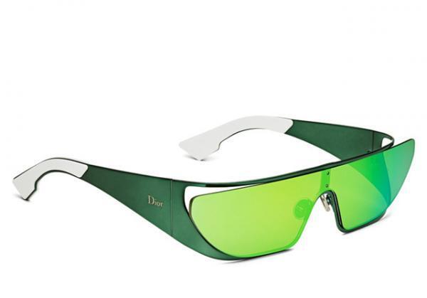 ディオールがリアーナとコラボした新作サングラスコレクションのGIFムービーを公開