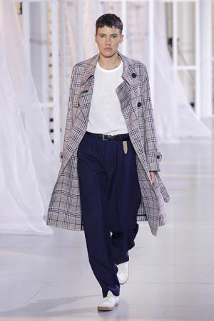 アミ アレクサンドル マテュッシ、どこまでも自由にリラックス【17SSメンズ】