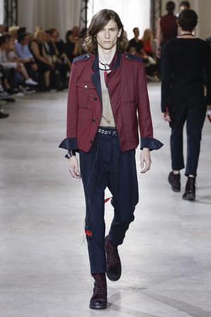 アン ドゥムルメステール、ファッションに“愛と情熱”を【17SSメンズ】