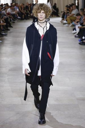 アン ドゥムルメステール、ファッションに“愛と情熱”を【17SSメンズ】